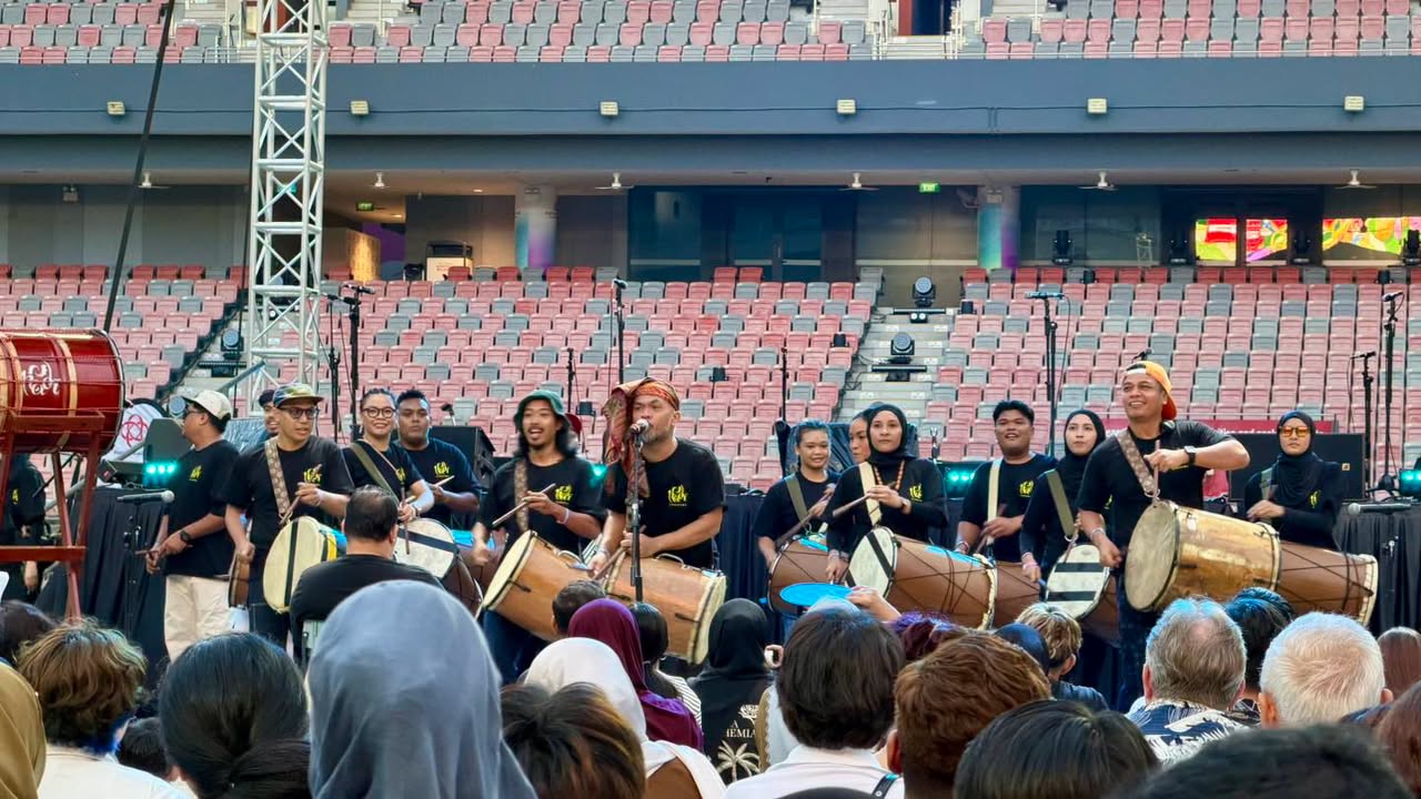 Nadi Singapura drummers performing at OTH Festival 2026