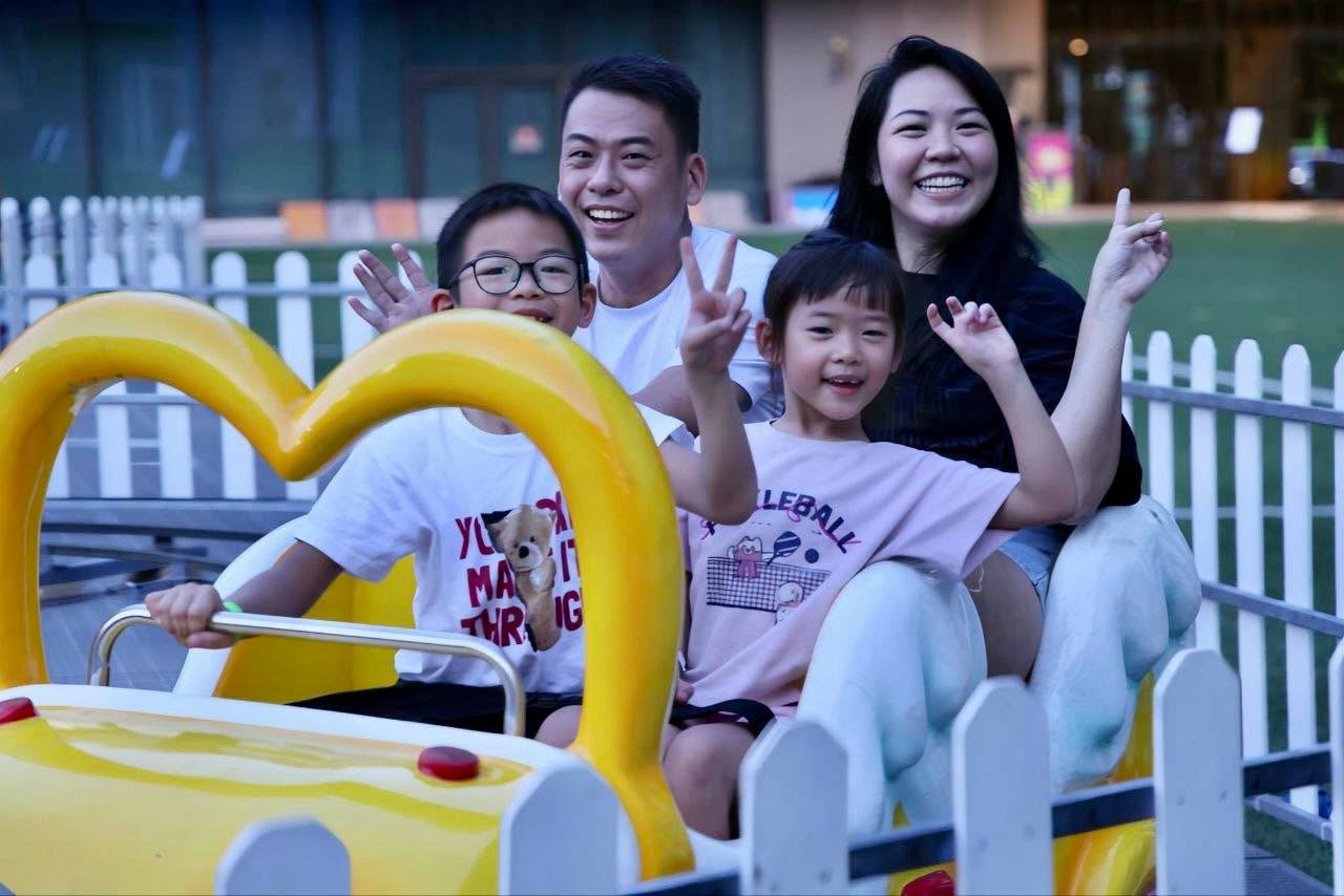 Family enjoying kueh-themed activity zone at OTH Festival 2026