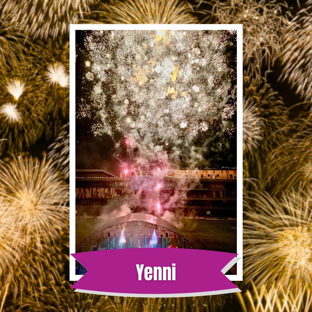 A perfectly timed shot of the golden fireworks finale.