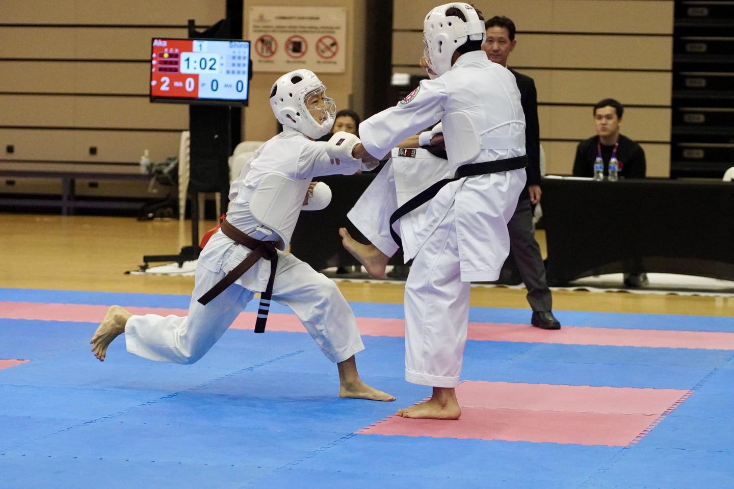A Karate-Do Shihan leading a training session