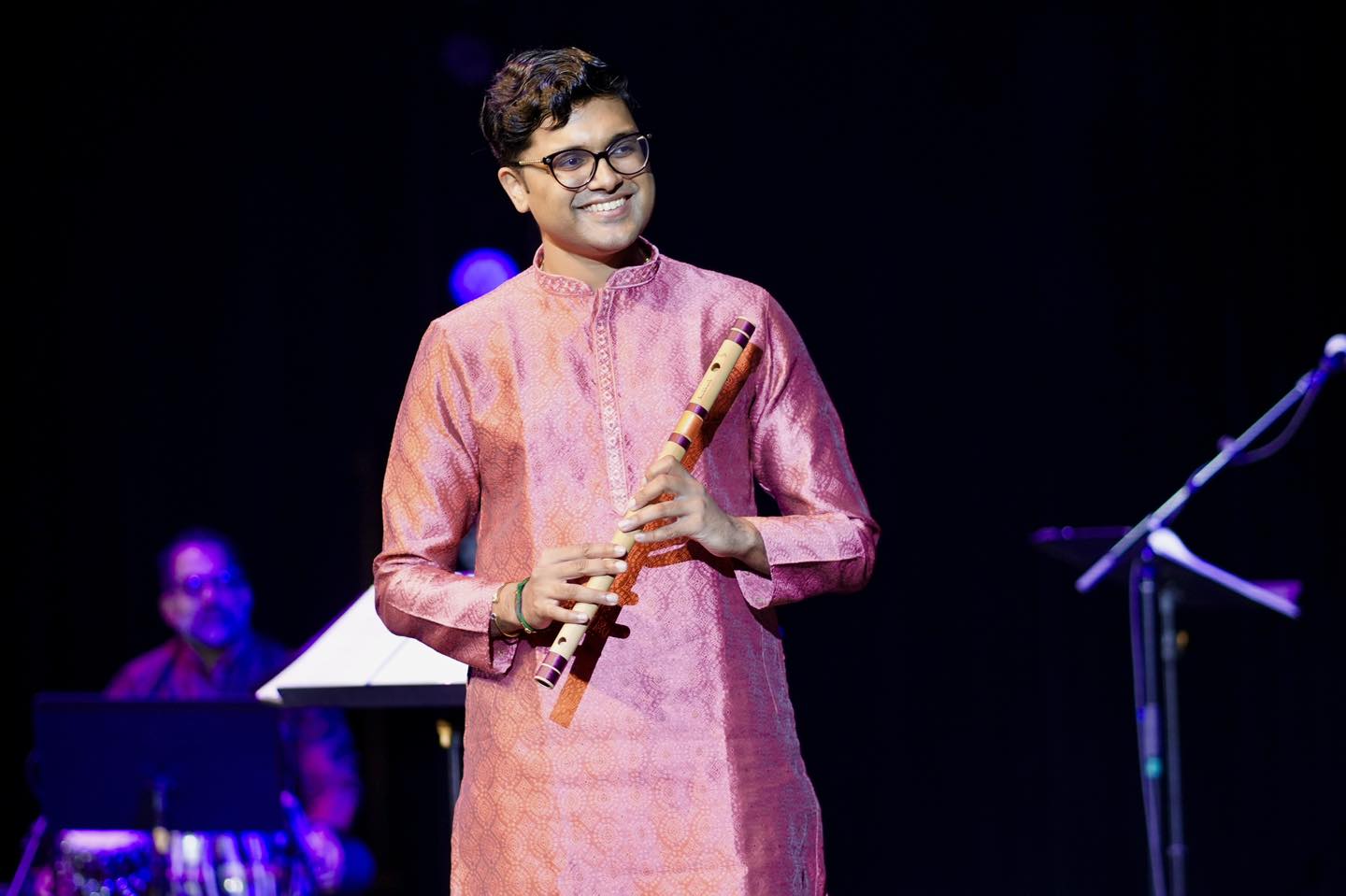 Vidwan Amith Nadig mentoring the performers