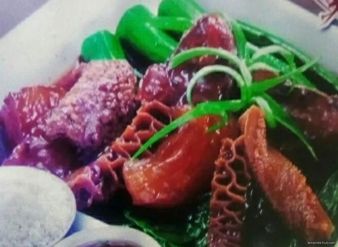 Hainan Beef Noodle & Claypot Rice